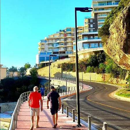 Borns Seaside דירה Vlorë