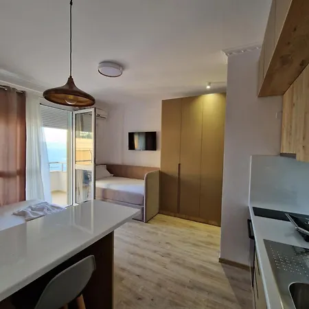 Borns Seaside Apartment