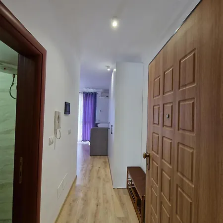 Apartment Borns Seaside Vlore